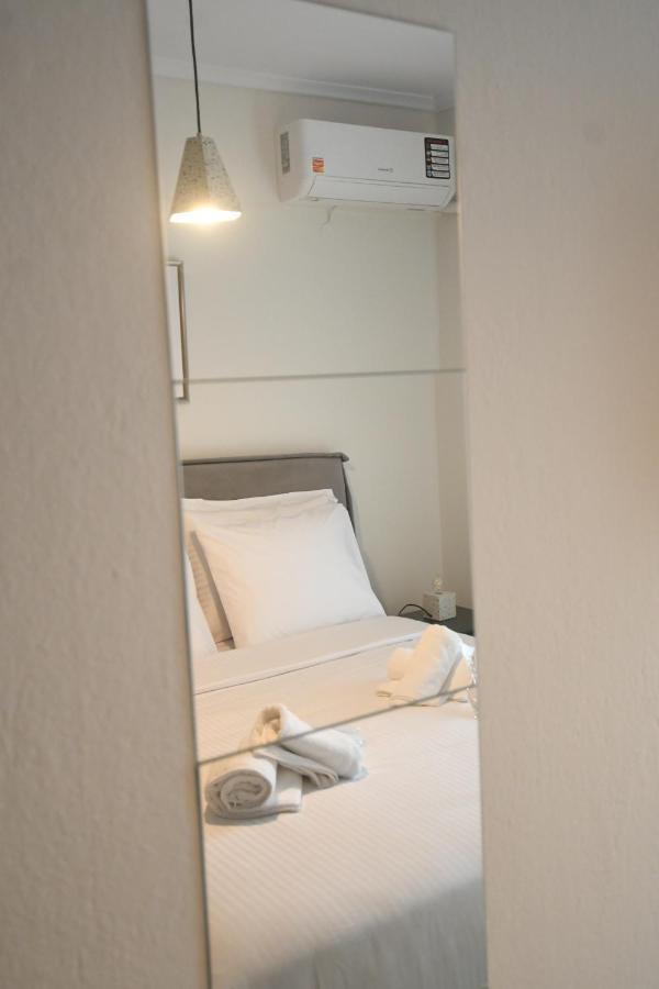 Double A Luxury Apartment Szaloniki Kültér fotó