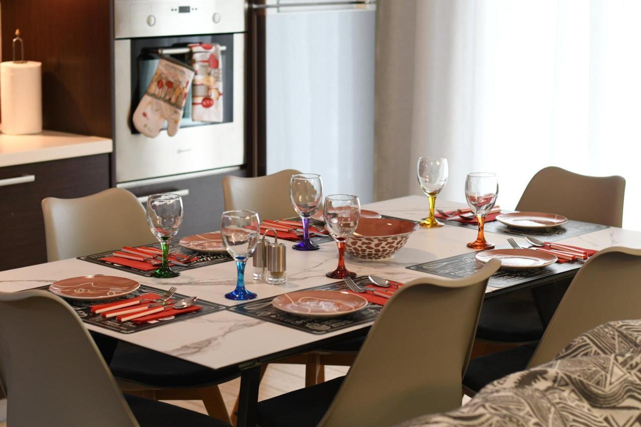 Double A Luxury Apartment Szaloniki Kültér fotó
