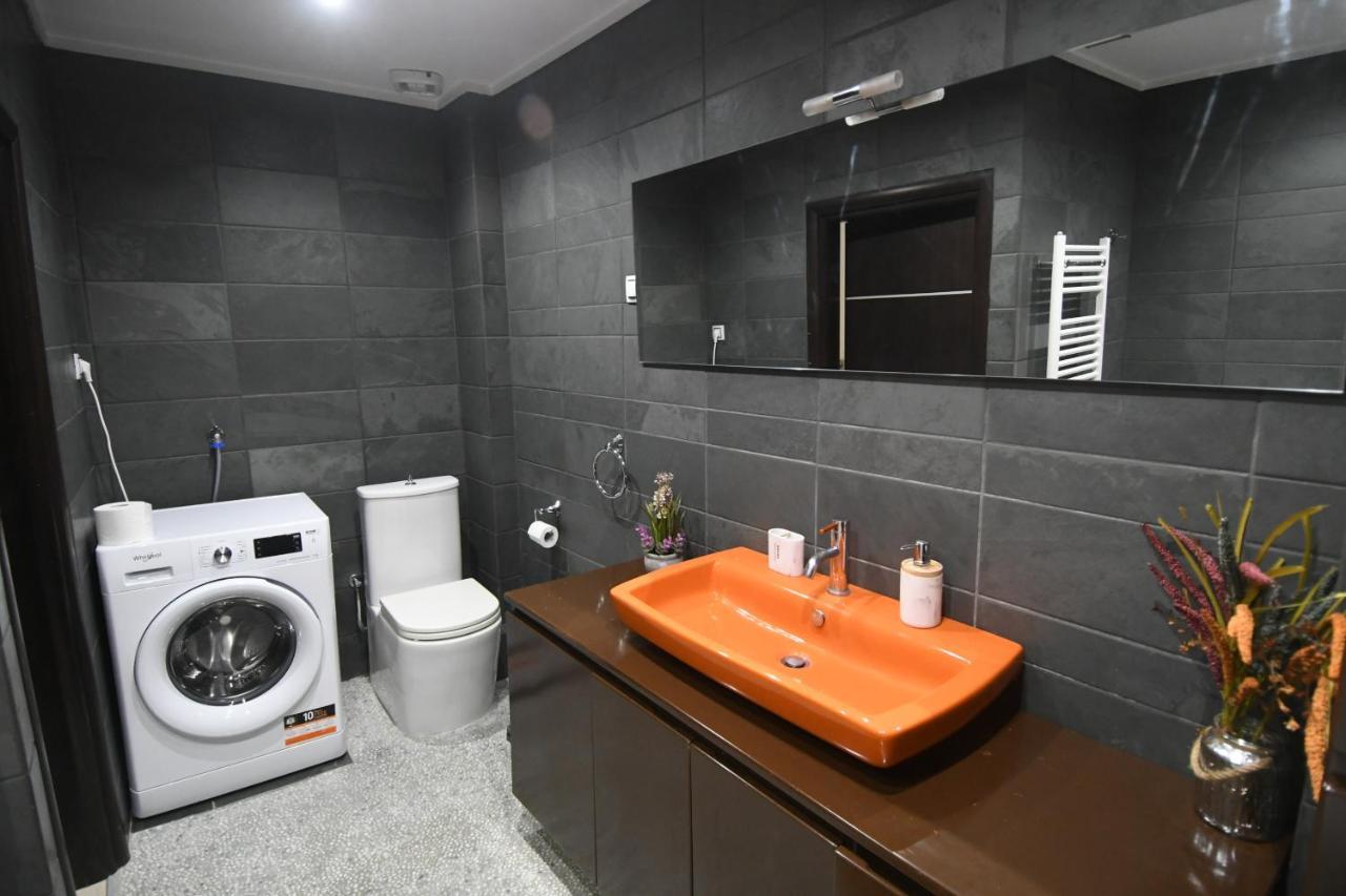 Double A Luxury Apartment Szaloniki Kültér fotó