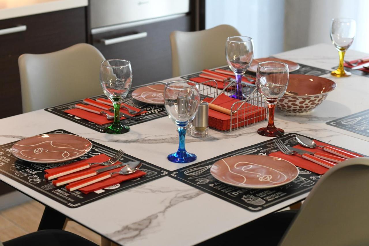 Double A Luxury Apartment Szaloniki Kültér fotó